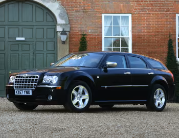 Chrysler 300C Touring [UK-spec] (LE) '2007–10