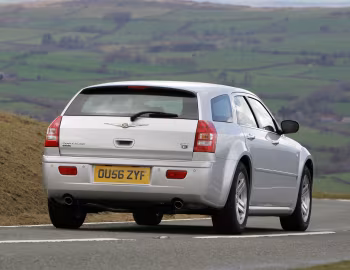 Chrysler 300C Touring [UK-spec] (LE) '2006–07