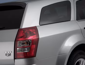 Chrysler 300C Touring [EU-spec] (LE) '2007–10