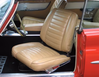 Interior 1961 Chrysler 300G Hardtop Coupe (842)