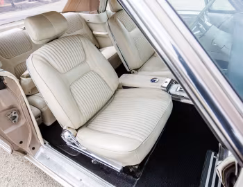 Interior 1965 Chrysler 300L Convertible (AC2-P C45)