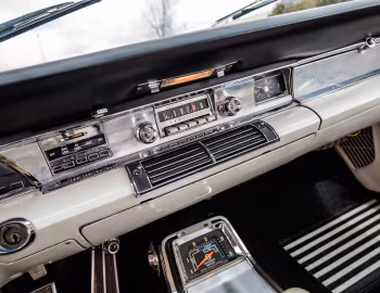 Interior 1965 Chrysler 300L Convertible (AC2-P C45)
