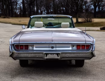 1965 Chrysler 300L Convertible (AC2-P C45)