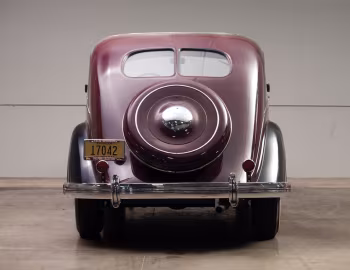 1935 Chrysler Airflow Sedan (C-1)