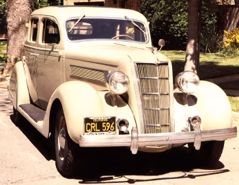 1935 Chrysler Airstream Touring Sedan (CZ)