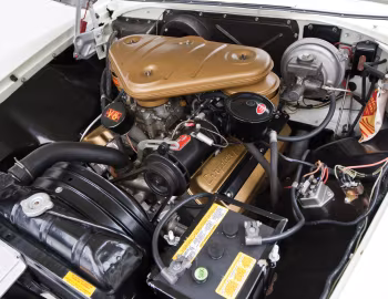 Sous la capuche 1955 Chrysler C-300 (C68-300)