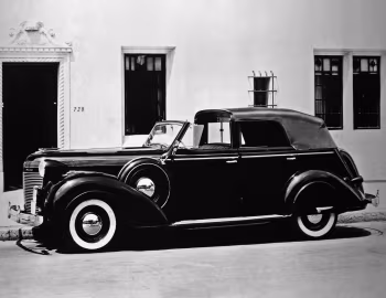 1937 Chrysler Imperial 4-door Convertible Formal Town Car by Derham (C-15)