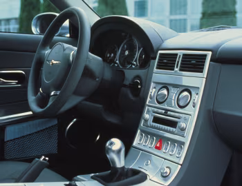 Interior 2004–08 Chrysler Crossfire Limited Coupe [North America] (ZH) '02.2003–07