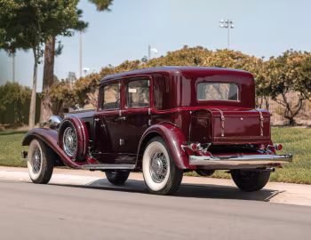 1933 Chrysler Custom Imperial Sedan by LeBaron (CL)