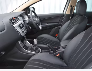 Interior Chrysler Delta (844) '2011–13