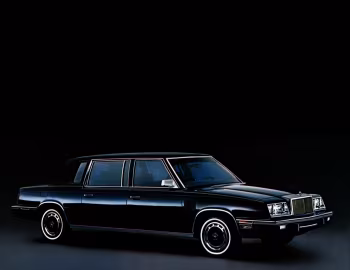 Chrysler Executive '1983–84