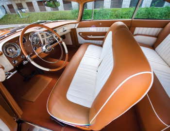 Panel frontal 1955 Chrysler ST Special Coupé