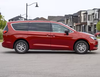 2025–pr. Chrysler Grand Caravan [Canada] (RU) '2024–pr.