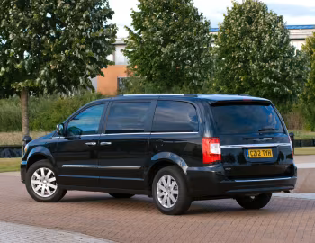 Chrysler Grand Voyager [UK-spec] (RT) '2011–15
