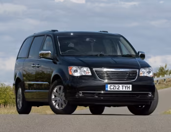 Chrysler Grand Voyager [UK-spec] (RT) '2011–15