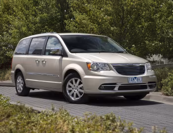 Chrysler Grand Voyager [Australia] (RT) '2011–15