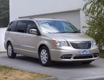 Chrysler Grand Voyager [Australia] (RT) '2011–15
