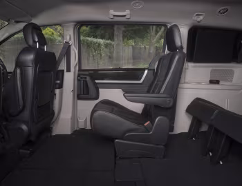 Interior Chrysler Grand Voyager [Australia] (RT) '2011–15