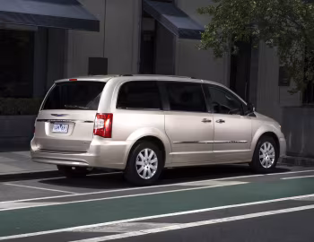 Chrysler Grand Voyager [Australia] (RT) '2011–15