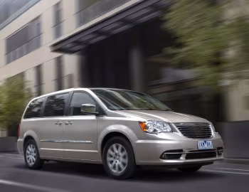 Chrysler Grand Voyager [Australia] (RT) '2011–15
