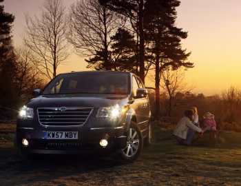 Chrysler Grand Voyager Limited [UK-spec] (RT) '2008–10