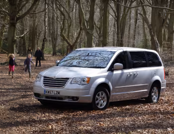Chrysler Grand Voyager Touring [UK-spec] (RT) '2008–10