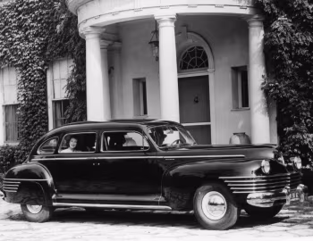 Chrysler Crown Imperial 8-passenger Sedan (C-37) '1942