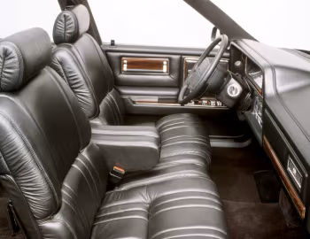 Interior 1990–93 Chrysler Imperial (YCP)