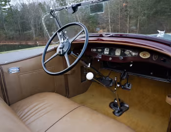 Interior 1930 Chrysler Imperial Roadster by Locke (80L)