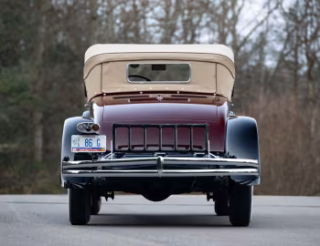 1930 Chrysler Imperial Roadster by Locke (80L)