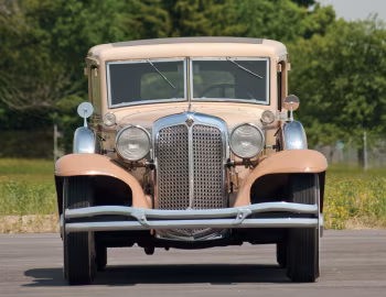 1931 Chrysler Imperial Close-Coupled Sedan (CG)