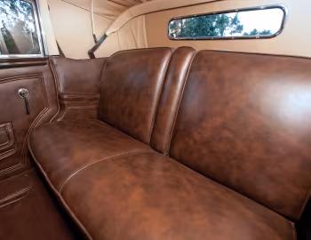Interior 1932 Chrysler Imperial Convertible Sedan (CH)