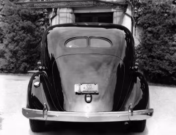 Chrysler Imperial Town Car by LeBaron (C-15) '1937