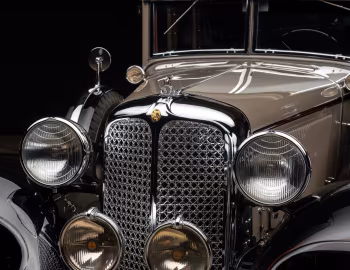 1931 Chrysler Imperial Close-Coupled Sedan (CG)