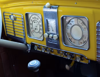 Torpedo 1938 Chrysler Imperial Convertible Coupe (C-19)