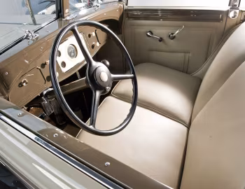 Panel frontal 1933 Chrysler Imperial Convertible Sedan (CQ)