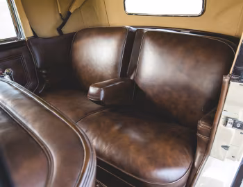 Interior 1932 Chrysler Imperial Convertible Sedan (CH)