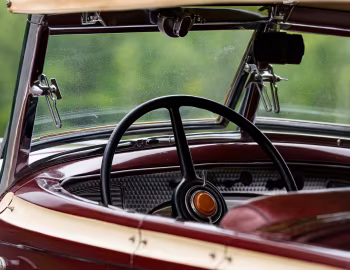 Interior 1932 Chrysler Imperial Phaeton (CL)