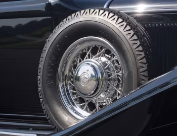 1932 Chrysler Imperial Roadster by Bohman & Schwartz (CH)