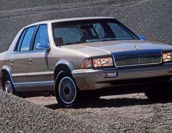 1992 Chrysler LeBaron Sedan (APP-41) '1991–92