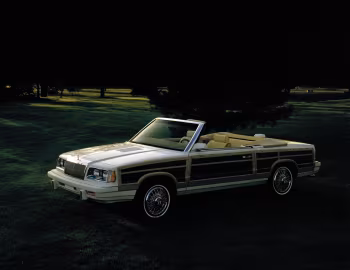Chrysler LeBaron Town & Country Convertible '1983–86