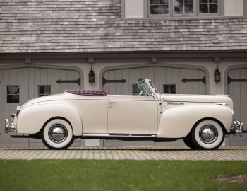 1940 Chrysler New Yorker Highlander Convertible Coupe (C-25)