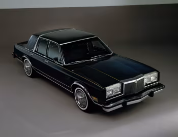 1982 Chrysler New Yorker Fifth Avenue '1981–82