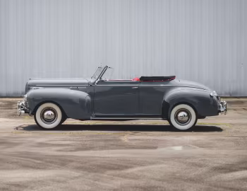 1940 Chrysler New Yorker Highlander Convertible Coupe (C-25)