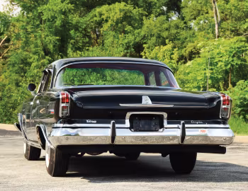 1962 Chrysler New Yorker Sedan (SC3-H 833)