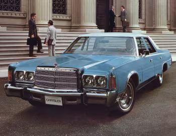 1977 Chrysler Newport Sedan (CL41)