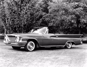 1961 Chrysler Newport Convertible (RC1-L 815)