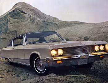 1968 Chrysler Newport Hardtop Coupe (CE23) '09.1967–68