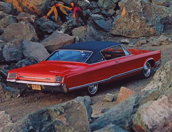 1967 Chrysler Newport Custom 2-door Hardtop (CC1-L CL23)