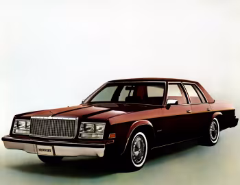 1981 Chrysler Newport Pillared Hardtop (TH42)